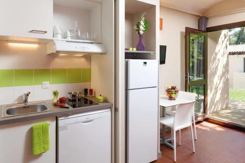 Belambra Clubs La Colle-Sur-Loup - Les Terrasses De Saint-Paul De Vence Hotel Екстериор снимка